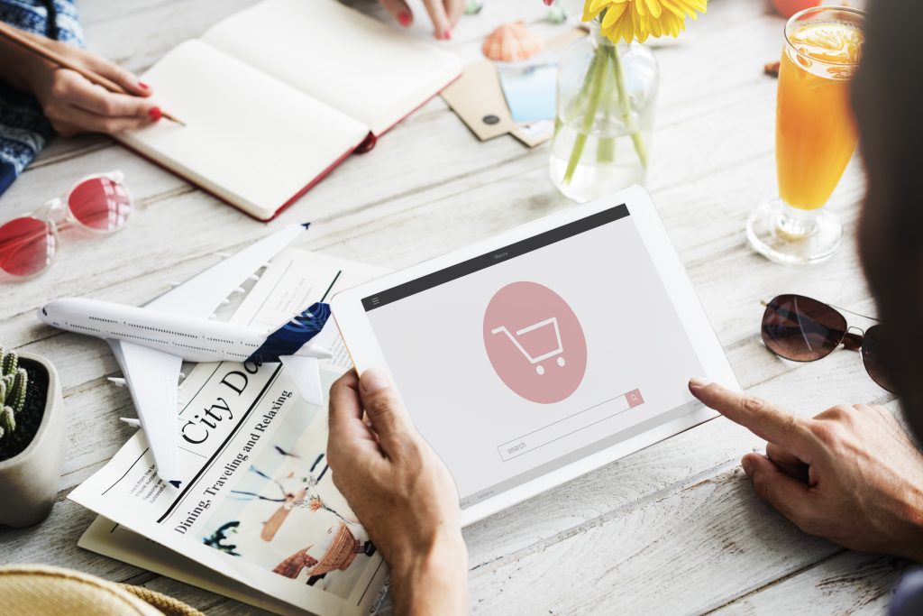 UAE E-COMMERCE